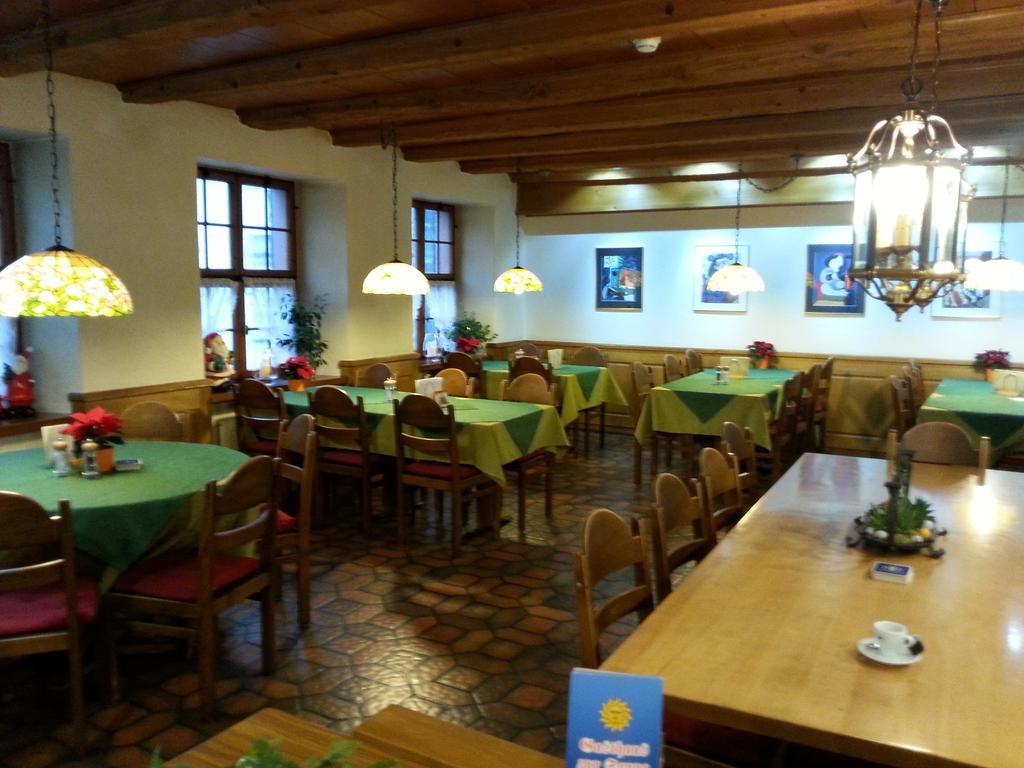 Gasthaus Zur Sonne Aesch  Eksteriør bilde